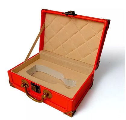 Caja de cuero de la PU del MDF que se reúne la caja de regalo de la maleta del perfume hecha a mano