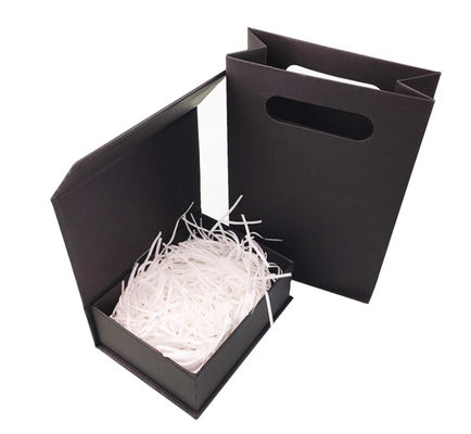 Las cajas de embalaje de la cartulina abonable/degradable fijaron la caja de regalo para mujer de lujo para el negocio