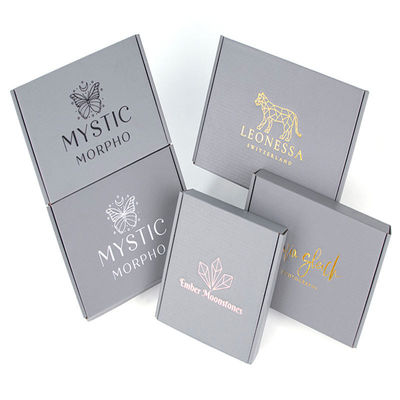 Cajas de regalo de lujo superiores del papel de la cartulina Logo Rectangle Type de encargo