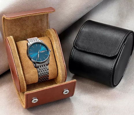Logotipo personalizado de caja de embalaje de reloj de pulsera de cuero PU 3.9 * 3.2 * 2.7 in