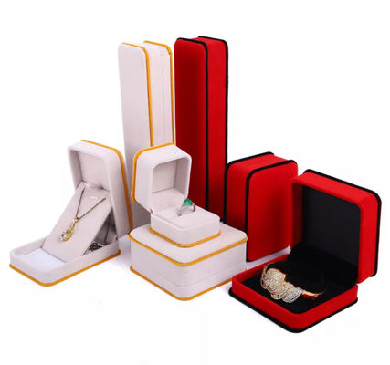 Joyero ISO9001 del terciopelo del OEM Ring Necklace Packaging Box Pink
