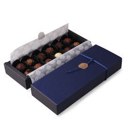 Caja de empaquetado reciclable modificada para requisitos particulares del regalo de la comida de la caja de la trufa de chocolate acanalada